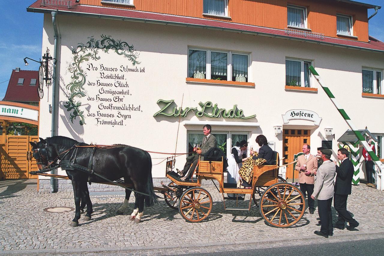 Familienhotel Zur Linde Panschwitz-Kuckau Exterior photo